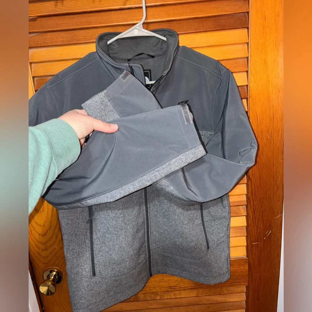 The North Face Mens Apex Bionic 2 Soft-Shell Jacket Grey - size small
